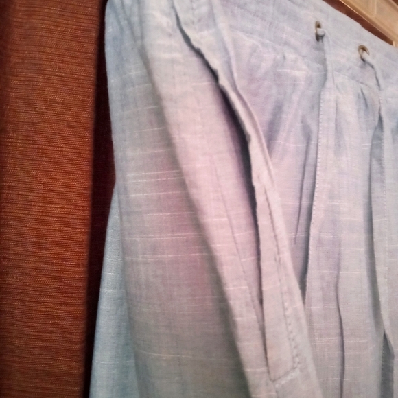 MERONA - Picture 3 of 4